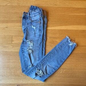 Aeropostale Women's Ripped Skinny Jeans in Light Blue